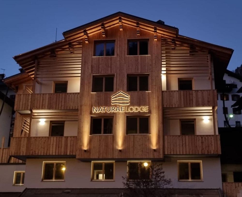 Naturae Lodge Wellness & Spa Аллеге Экстерьер фото